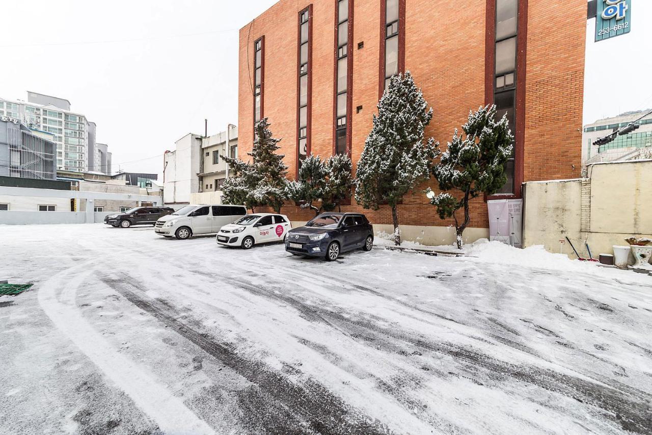 Chuncheon Sohsul Hotel Exteriör bild